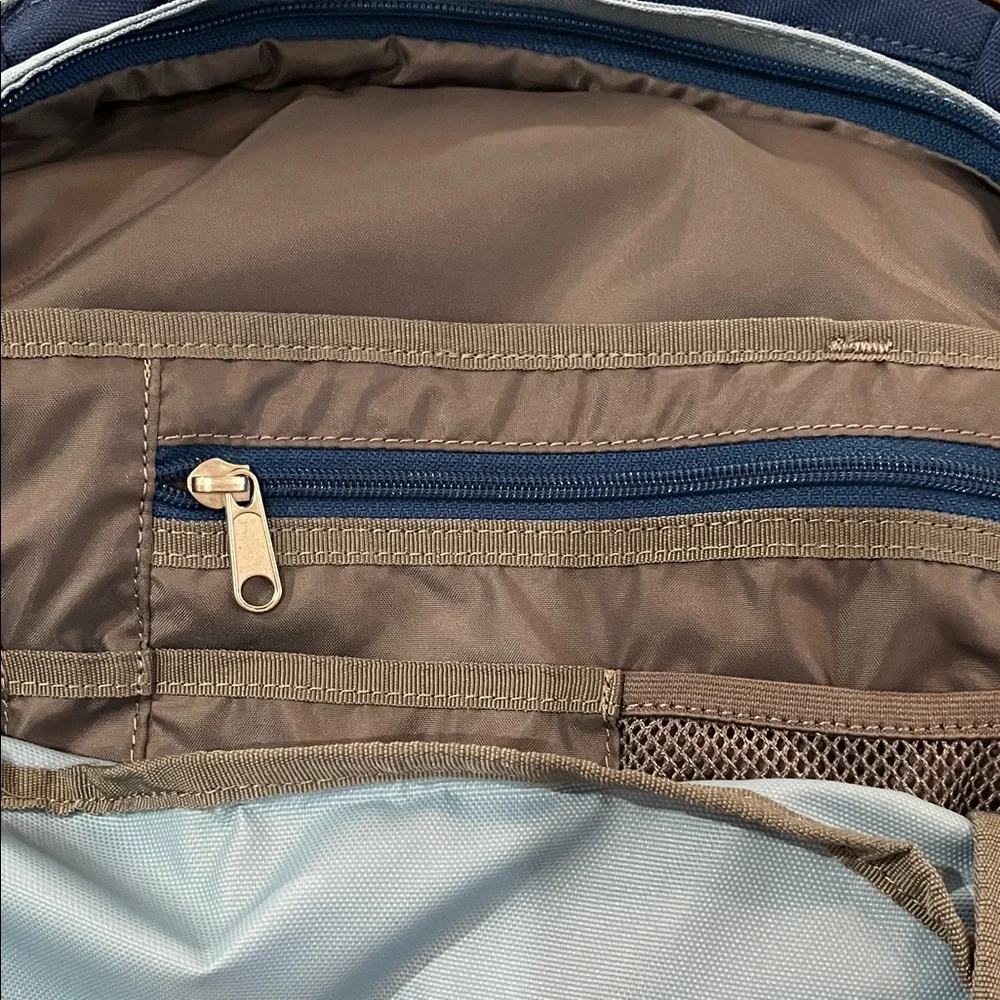Eddie Bauer Coast Robson 30L Backpack/NWT - Picture 8 of 13